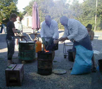 Raku10b[1].jpg (17359 bytes)